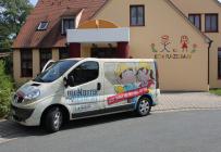 Baumeister Van